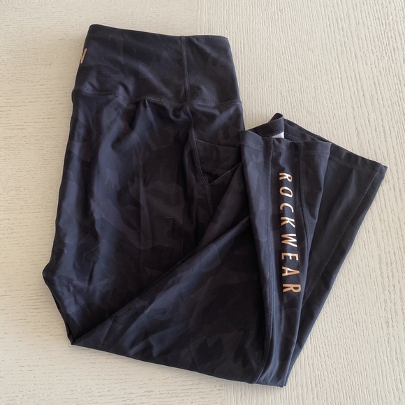 Rockwear Pants - Rockwear Capri Leggings